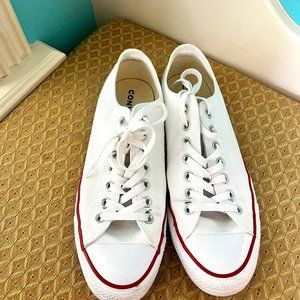 Converse white Chuck Taylor All Star Classic